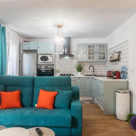 Exclusive Beach Apartment *